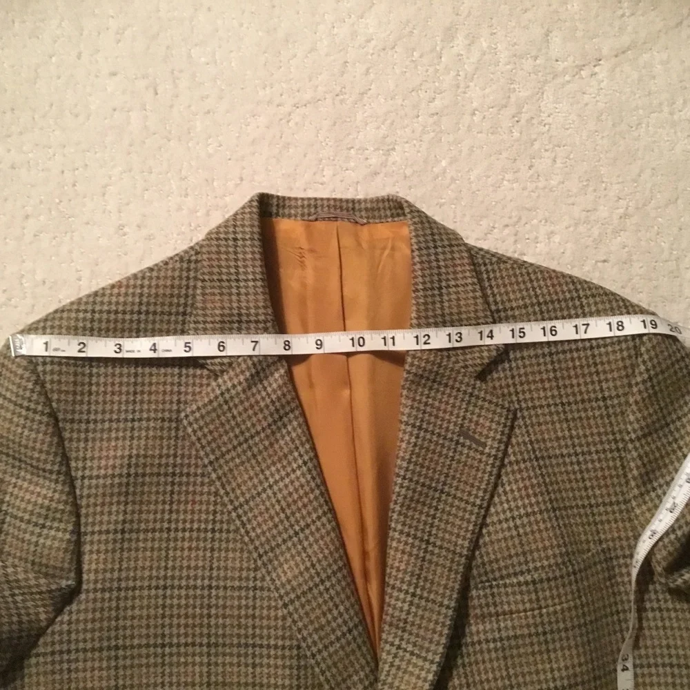 Bespoke Holland and Sherry, Savile Row, Houndstooth Wool Sport Coat - Picture 7 of 16